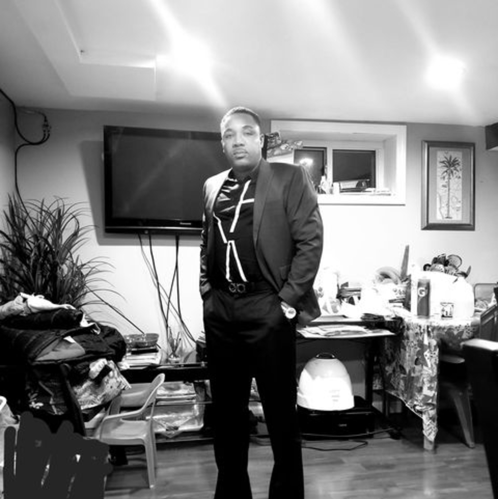 Meet your Posher, Tikoukouz